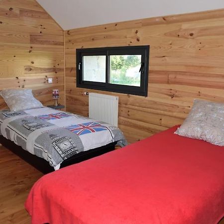 Gite A La Ferme, Au Coeur Du Mene Laurenan Esterno foto